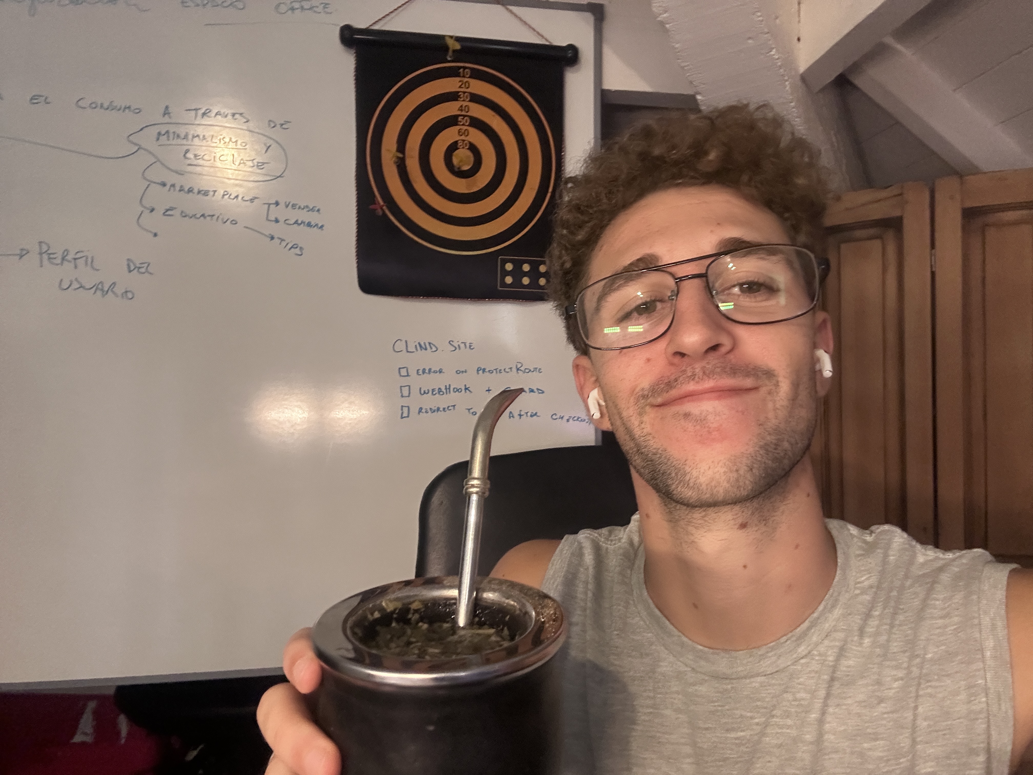 Tomás Deluca - Product Engineer